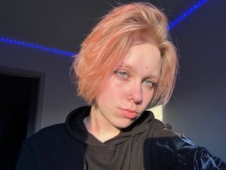 sexy camgirl DeannaBaker