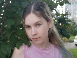 camgirl masturbating DeidreSarin