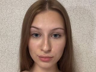 camwhore masturbating with dildo DeneseAbramson