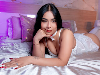 topless girl DianaBardot