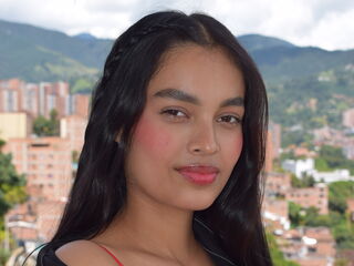 camslut masturbating DulcePaul