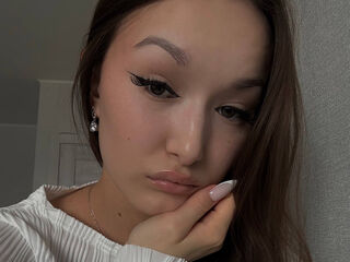 naked webcam girl masturbating EdaScantling