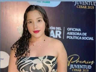 camwhore masturbating ElaMaxwell