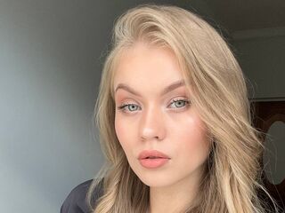 free hardcore webcam ElaraBrooks