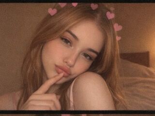 camera chat ElaraWinslow