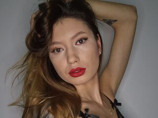 hot webcam photo ElliaBellamy