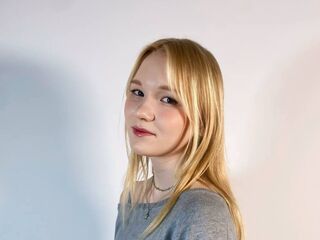 naked webcam girl video ElmaKinnunen