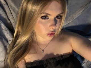 camgirl video chat room ElvaBrown