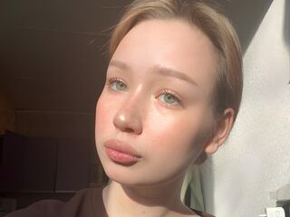 camgirl webcam pic ElwineCawthorne