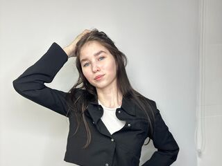 naughty camgirl photo ElwynaBeste