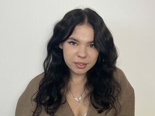 nude webcamgirl picture EmaRushlow