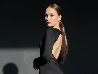 webcamgirl live sex EmilyGiffin