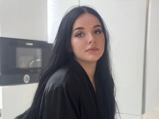 webcam bitch chatroom EmmaSteelee
