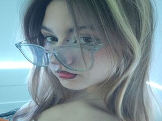 hot cam girl masturbating with vibrator EmmieOttman