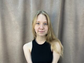 nude camgirl picture ErleneCoup