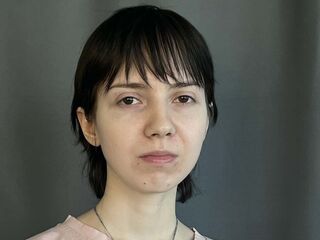 naked cam girl masturbating with vibrator EsterSugimoto