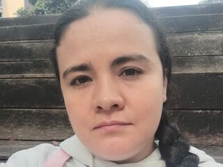 webcam strip tease show Estrel