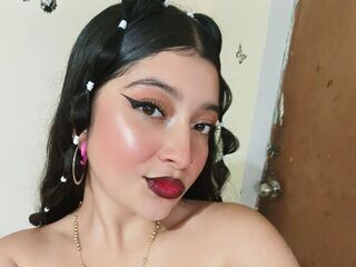 naked girl with webcam masturbating with dildo EvelynJey