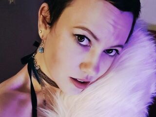 cam girl fingering FleurLis
