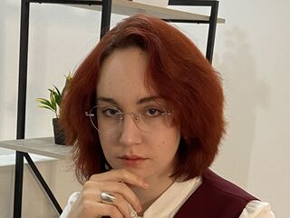 fingering webcam girl FlorindaDufner