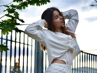 webcam babe chatroom GraceHeitger