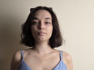 naughty camgirl HeideMccoggle