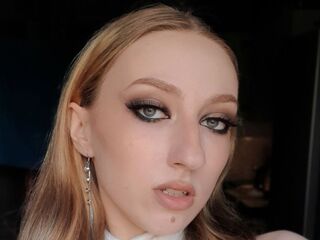 adultcam HenriettaFare