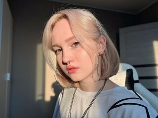 cam girl webcam sex IleneDrones