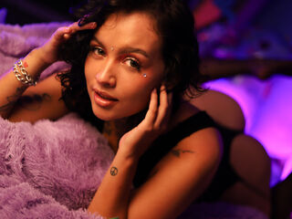 hot girl live web cam IsabellaMontier