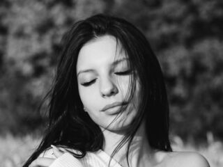 adult cam chat room JanettaVanhove