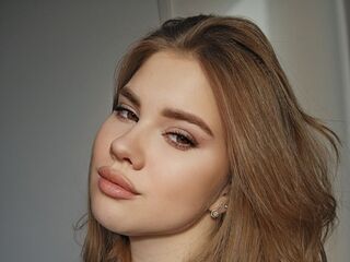 camgirl masturbating with sex toy JayHainey