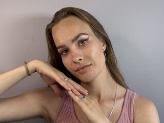 live cam show JerilynMominee