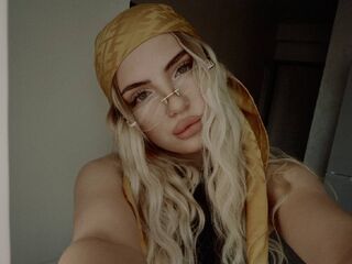 fingering camwhore JessieFord