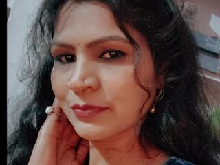 masturbating camgirl Jhilmil