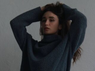 naked girl with cam masturbating JoleenLimbaugh