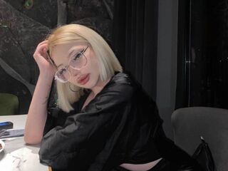 sex show JuliaBase
