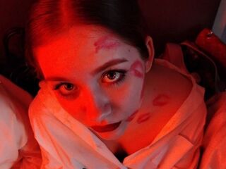 adult live webcam JuneGutierrez