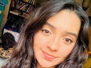 camwhore masturbating with vibrator KaterinaMarshall