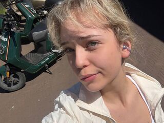 girl topless chat KeilaTouchton