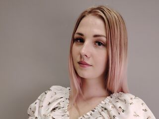 hot webcamslut KelleyRamano