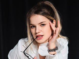 masturbating webcam girl KellyHayden