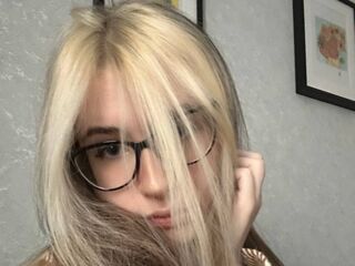 webcam bitch KiraRihand