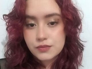 naughty camwhore KithyBonnie