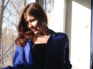 live porn web cam KourtneyEsshaki