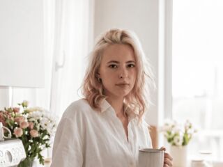 naked camgirl picture LanoraZottola