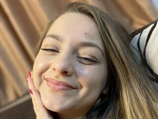 webcam show LauraKendrix