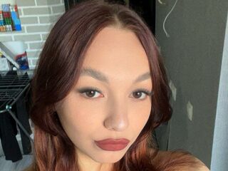 hot naked webcamgirl LaylaAmiri