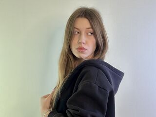 cam girl video LeonilaKesling