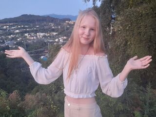 naked webcam girl photo LiandraNelson