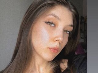 hot naked cam girl LienFlanders
